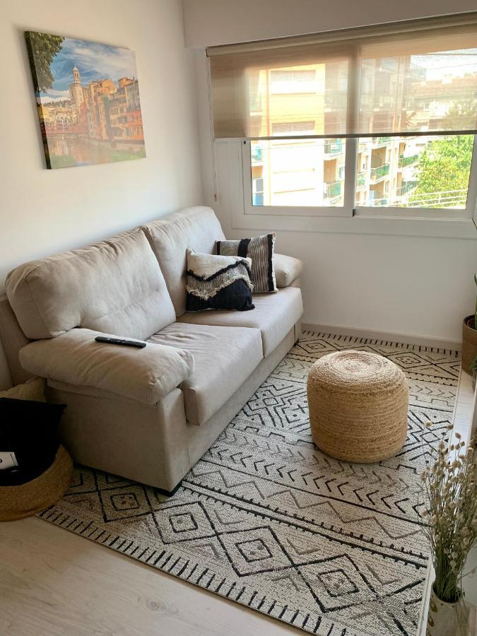 Flat In Girona City Centre - 5 Mins From Old Town And Train Station Buitenkant foto